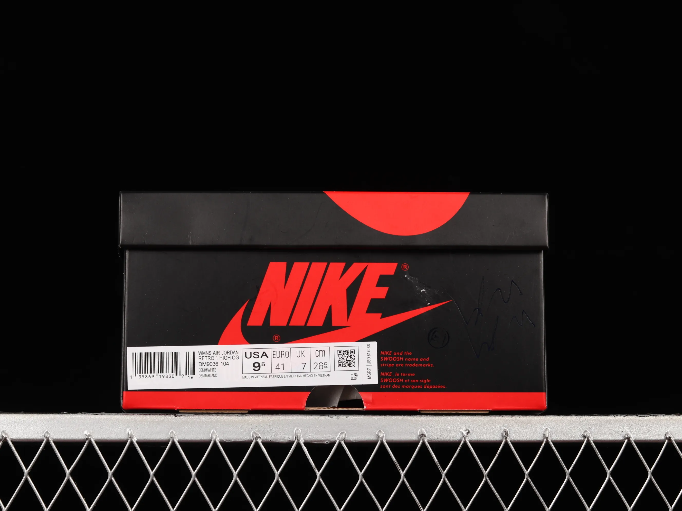 All categories Air Jordan Jordan series basketball shoes Air Jordan 1 High foreign trade version Air Jordan 1 High OG "Denim" AJ1 Joe 1 denim washed denim DM9036-104